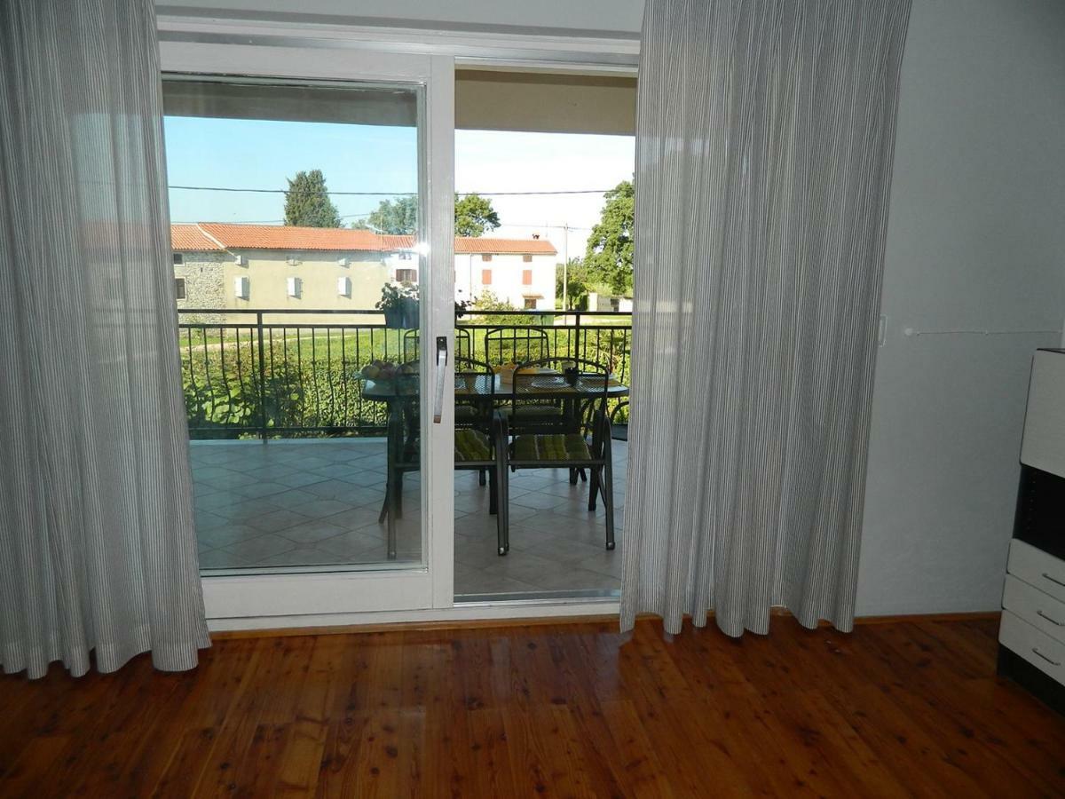Chiara Apartment Kirmenjak Kültér fotó