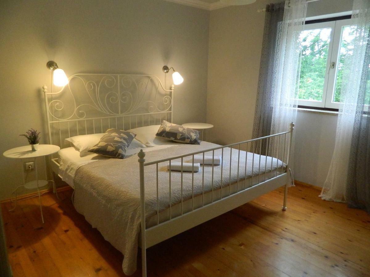 Chiara Apartment Kirmenjak Kültér fotó