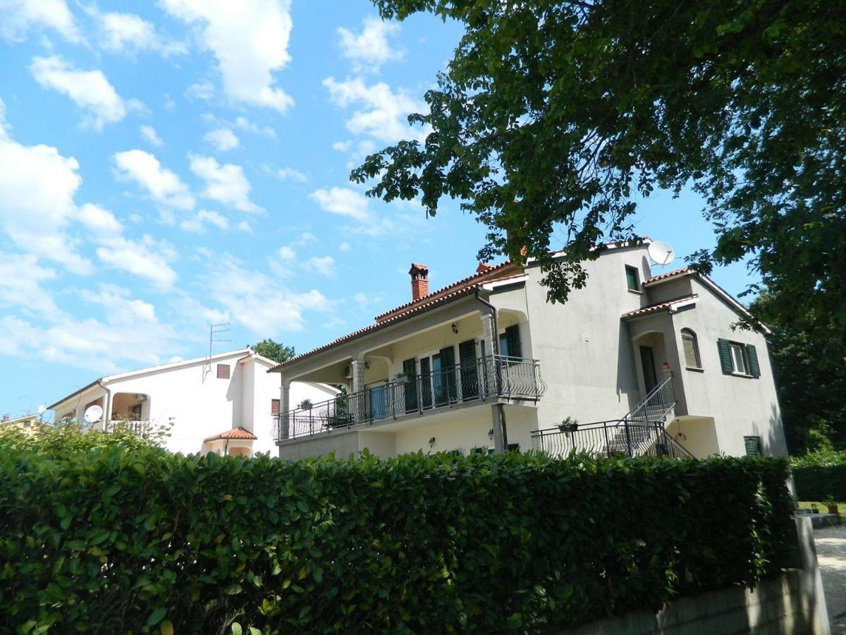 Chiara Apartment Kirmenjak Kültér fotó